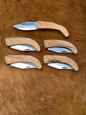 Lot de 5 couteaux de poche manche bois olivier Ref G025 avec gravure prénom