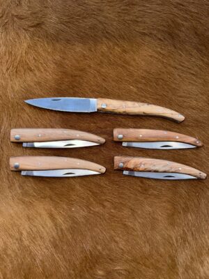 Lot de 5 couteaux de poche manche bois olivier Ref LT31 avec gravure prénom