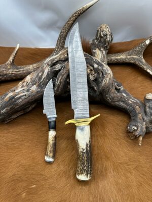 Set Bowie de chasse "The HUNTER'' avec mini-couteau : Manche en bois de Cerf avec étui en Cuir ref S602