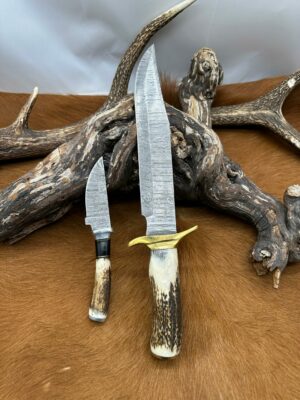 Set Bowie de chasse "The HUNTER'' avec mini-couteau : Manche en bois de Cerf avec étui en Cuir ref S602
