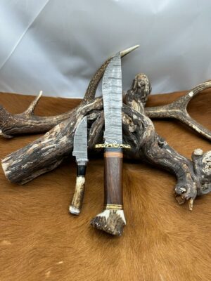 Set bowie de chasse "The Hunter" avec mini-Couteau : Manche en bois de Cerf avec étui en Cuir ref s604