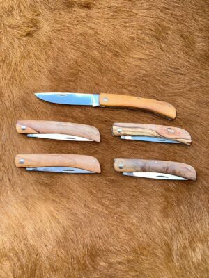 Lot de 5 couteaux de poche manche bois olivier Ref LT19 avec gravure prénom