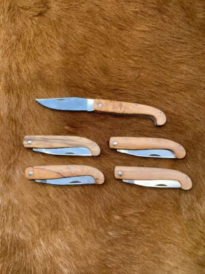 Lot de 5 couteaux de poche manche bois olivier Ref LT35 avec gravure prénom