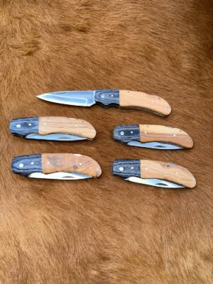 Lot de 5 couteaux de poche manche bois olivier Ref LT79 avec gravure prénom