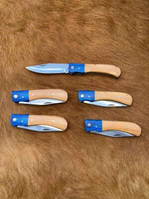 Lot de 5 couteaux de poche manche bois olivier Ref G032 avec gravure prénom