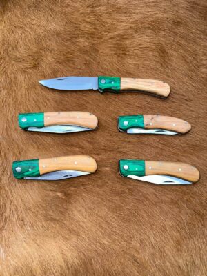 Lot de 5 couteaux de poche manche bois olivier Ref G033 avec gravure prénom
