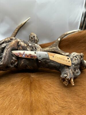 IDKDO Noël: Couteau Gardiant pliant avec possibilité de gravé sur le manche ref CPC02