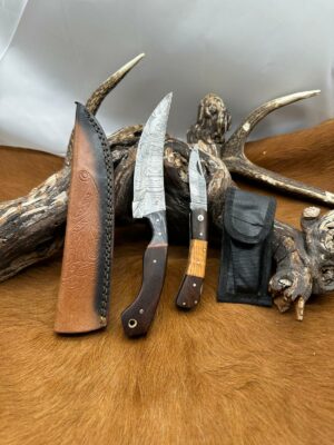 Magnifique Couteau de chasse lame en acier damas 256 couches avec Petit Couteau de poche Offert ref D310