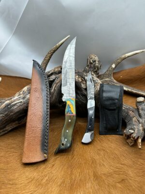 Magnifique Couteau de chasse lame en acier damas 256 couches avec Petit Couteau de poche Offert ref D332