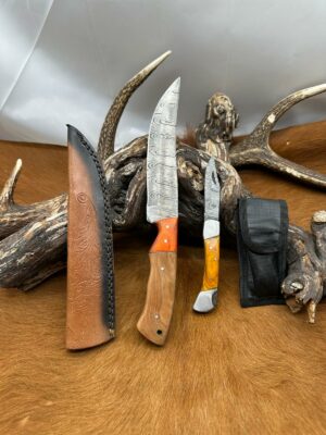 Magnifique Couteau de chasse lame en acier damas 256 couches avec Petit Couteau de poche Offert ref D334