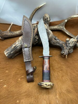 Magnifique Couteau Bowie de chasse manche en bois de rose avec pommeau en bois de cerf ref B280