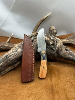 Magnifique Petit Couteau Smoky Mountain Blades lame en acier DAMAS, Manche en bois d'olivier et mitre en Bois de rose MBU07