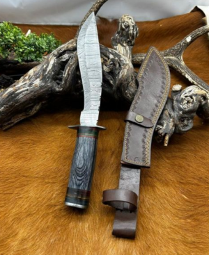 Bowie lame en acier damas 256 couches et manche en bois ref B100