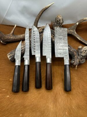 Set de Boucher en Lame acier Damas 256 couches + étui en cuir de vache ref CHEF3