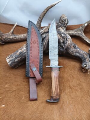 Couteau Bowie “Rite-Edge” lame acier damas 256 couches manche en bois d’olivier avec étui en cuir ref B312