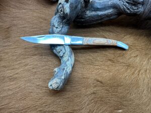 Couteau de Poche Pliant manche en Bois d’Olivier (Gravure Prénom Offerte) ref CBO31