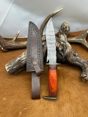 Magnifique Couteau Bowie lame acier damas 256 couches manche en Bois de rose ref BC22