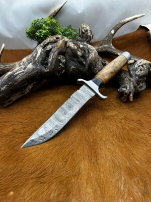 Magnifique couteau lame acier damas ref B193