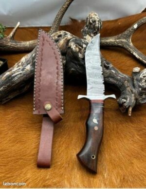 Bowie lame en acier damas 256 couches manche bois ref B117