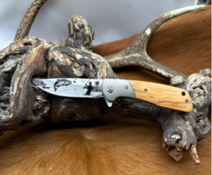 IDKDO : Couteau de pécheur pliant avec possibilité de gravé sur le manche ref CPC01