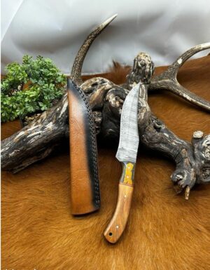 Magnifique couteau Couteau lame en acier damas 256 couches ref D130