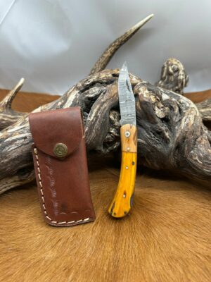 Couteau pliant lame damas 256 couches, manche en Bois de Rose ref RS12