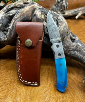Couteau pliant damas 256 couches manche en micarta bleu ref CMB1