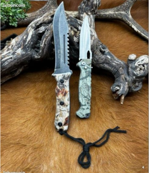 Magnifique Set de Chasseur : Couteau de chasse camouflage + Couteau a dépecé Pradel ref SDC002